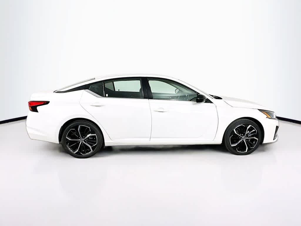 Thumbnail: 2024 Nissan Altima - 25