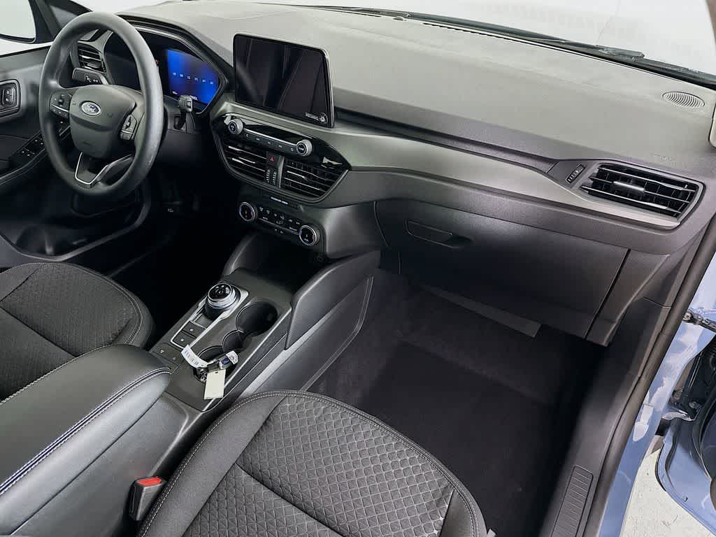 Thumbnail: 2026 Ford Escape - 32