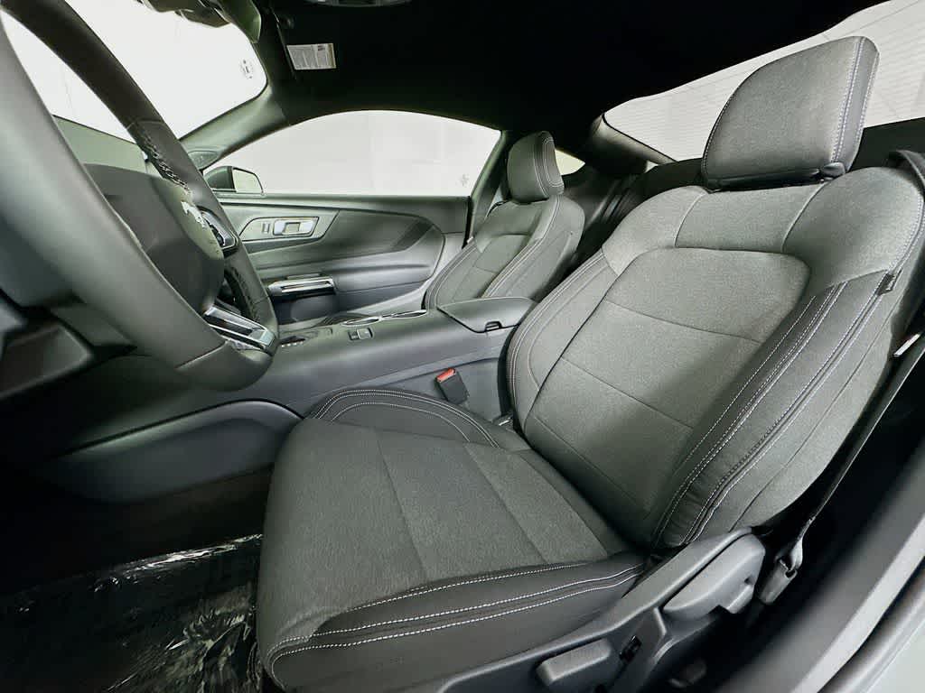 Thumbnail: 2026 Ford Mustang - 11