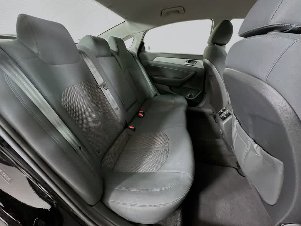 Thumbnail: 2019 Hyundai Sonata - 30