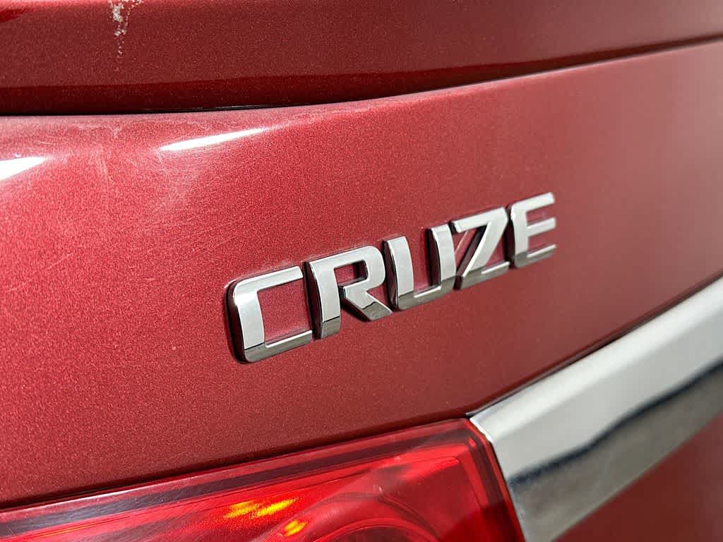 Thumbnail: 2015 Chevrolet Cruze - 7
