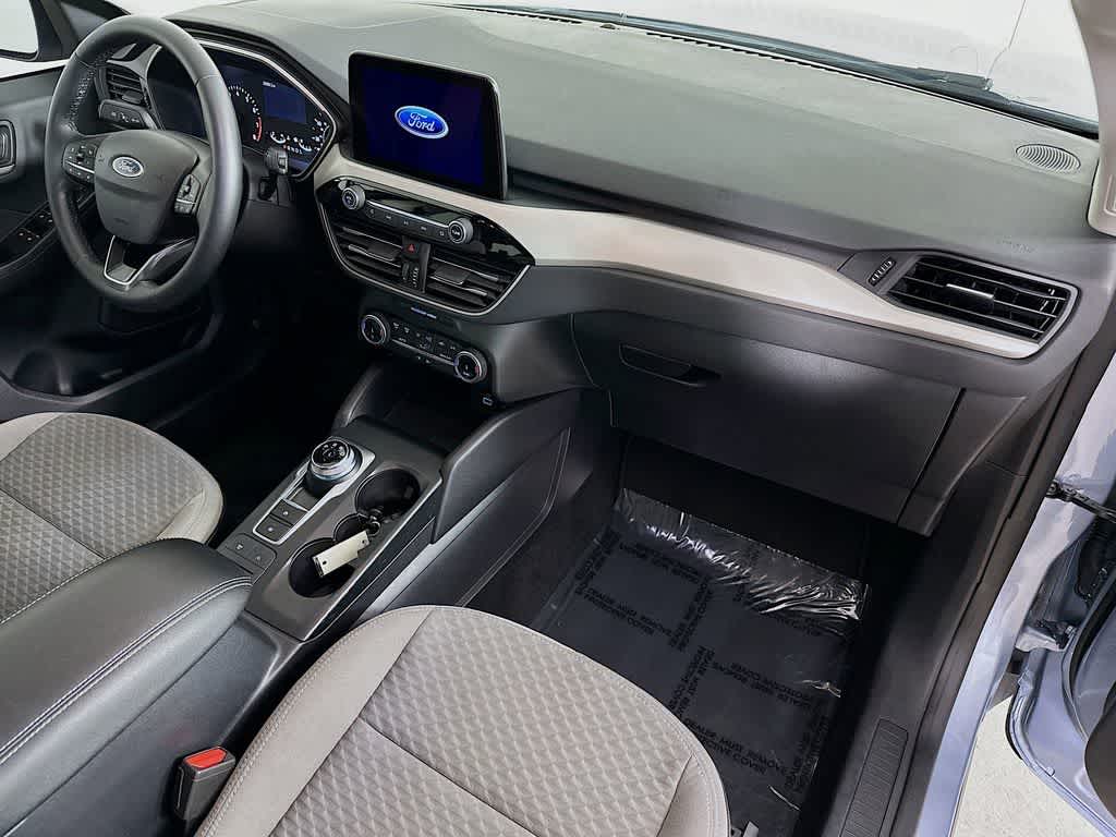 Thumbnail: 2022 Ford Escape - 33