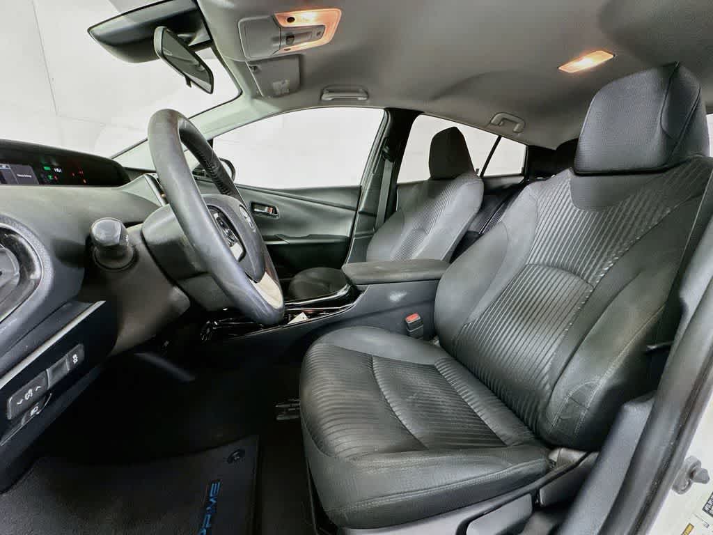 Thumbnail: 2019 Toyota Prius Prime - 12