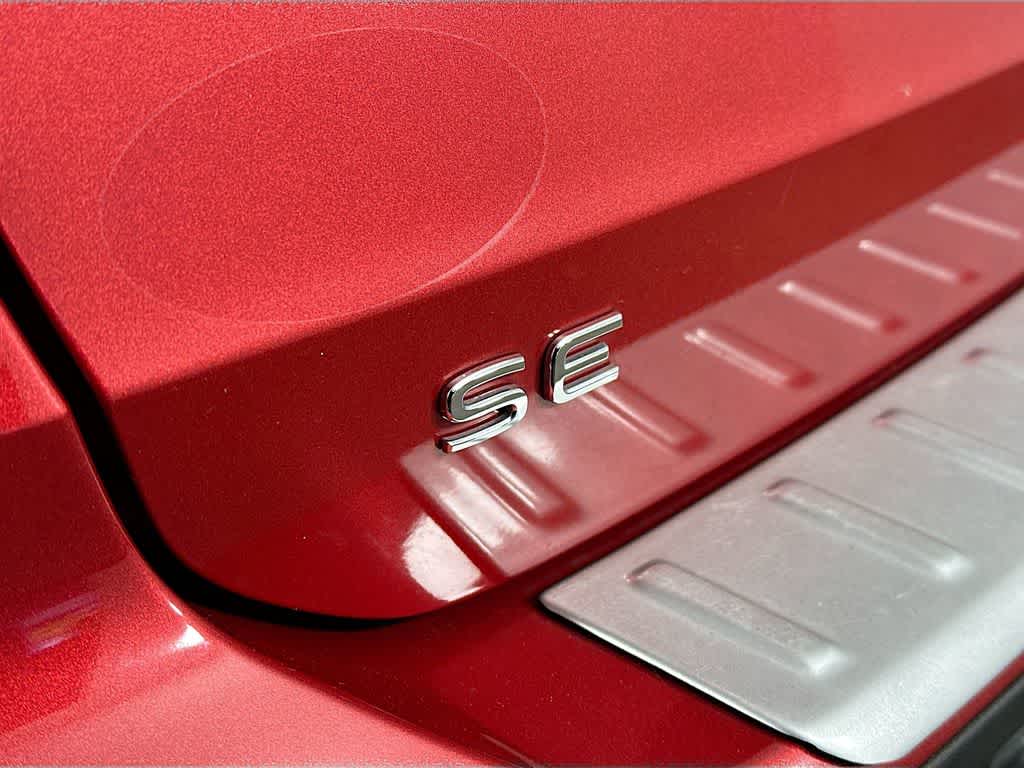 Thumbnail: 2023 Volkswagen Taos - 7