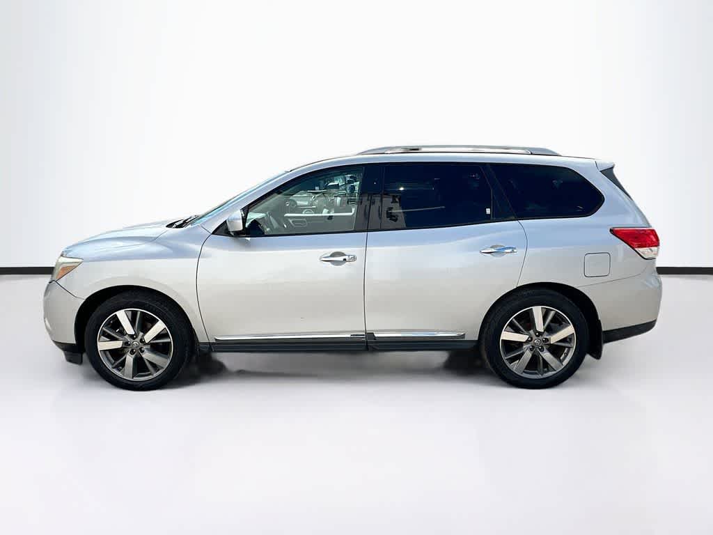 Thumbnail: 2014 Nissan Pathfinder - 3