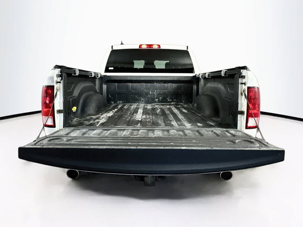 Thumbnail: 2020 RAM 1500 Classic - 20