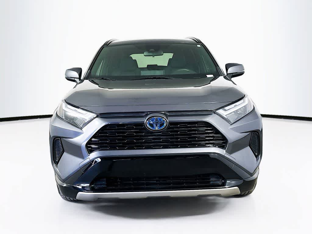 Thumbnail: 2022 Toyota RAV4 - 6