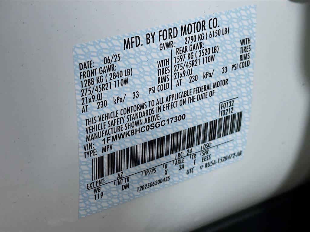 Thumbnail: 2025 Ford Explorer - 22