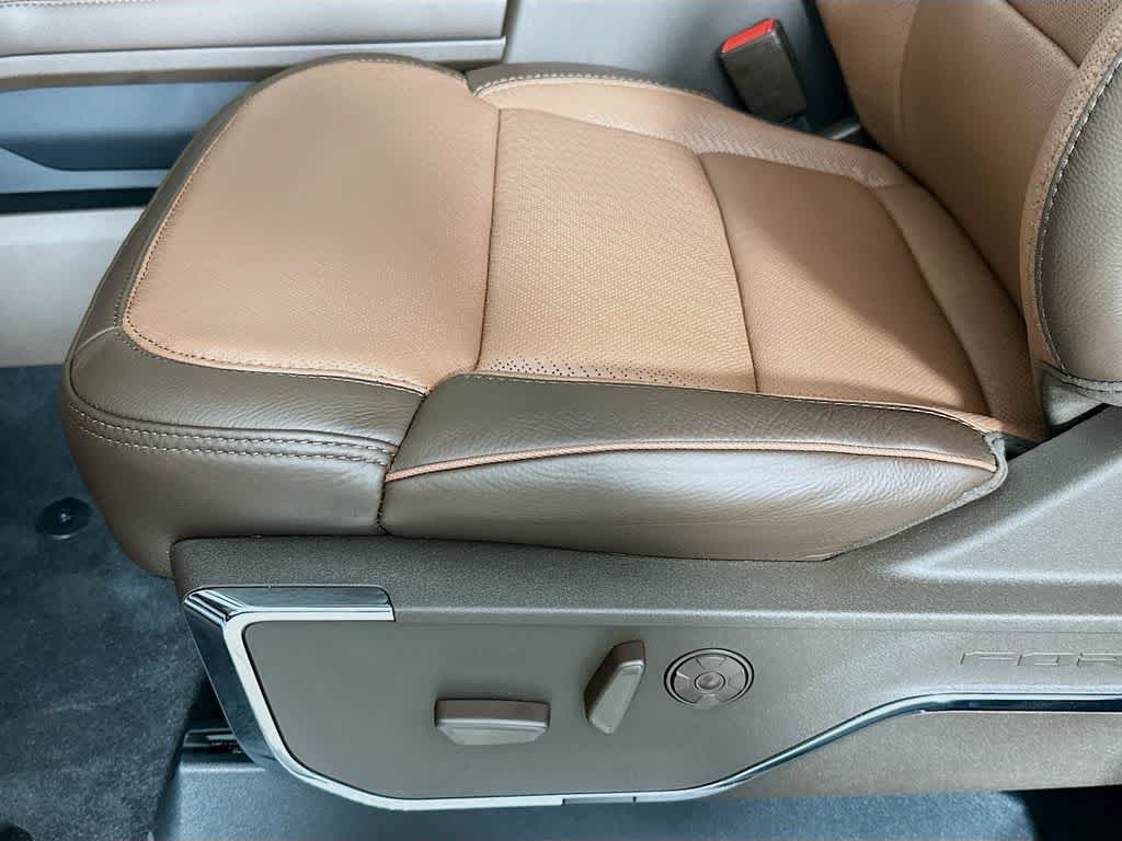 Thumbnail: 2026 Ford F-250 - 31