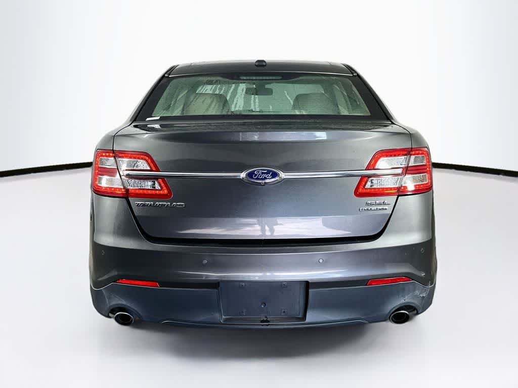 Thumbnail: 2015 Ford Taurus - 5
