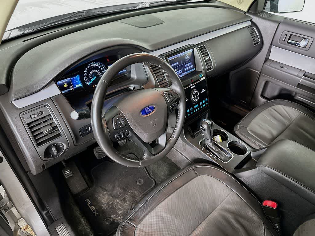 Thumbnail: 2013 Ford Flex - 2