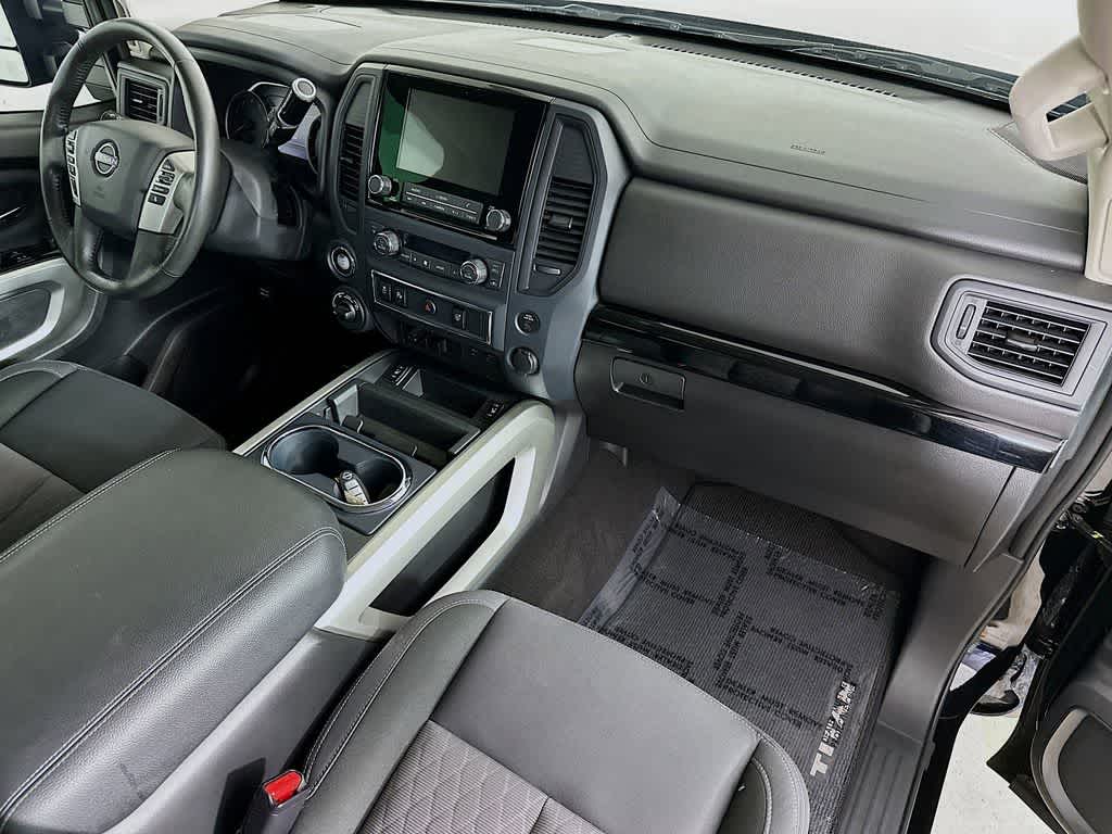 Thumbnail: 2024 Nissan Titan - 32