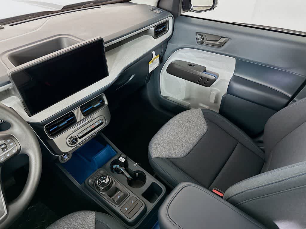 Thumbnail: 2025 Ford Maverick - 11