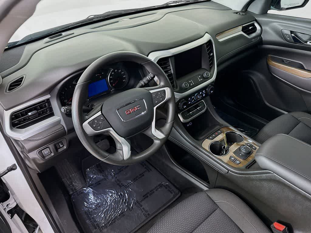 Thumbnail: 2023 GMC Acadia - 2