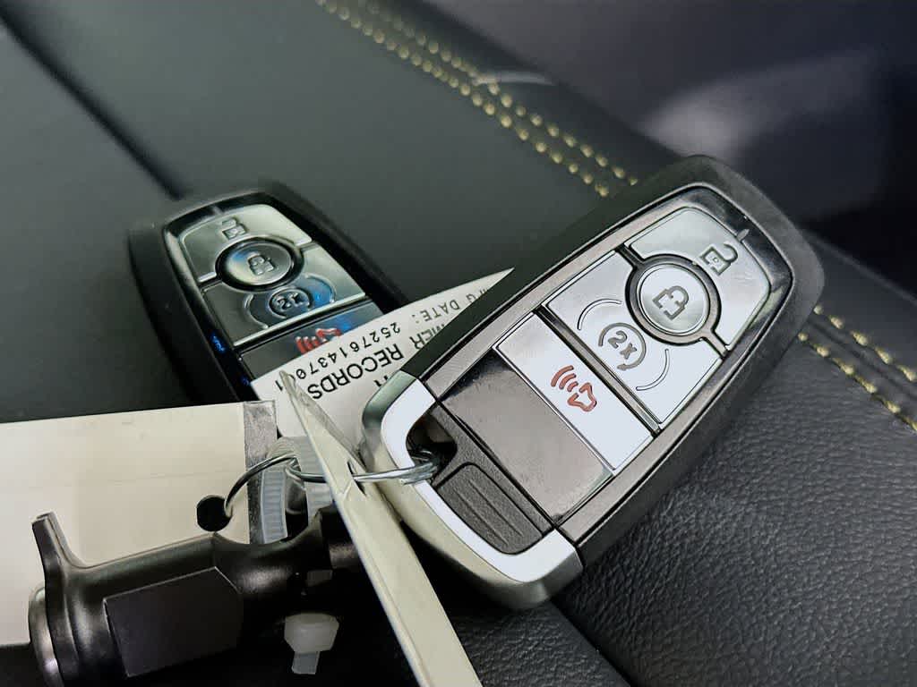 Thumbnail: 2025 Ford Bronco - 22