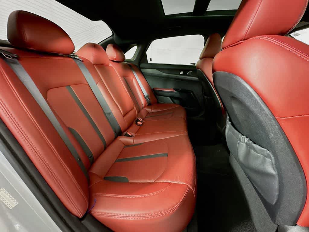 Thumbnail: 2022 Kia K5 - 32