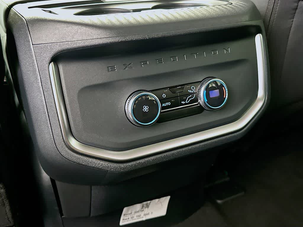 Thumbnail: 2026 Ford Expedition - 13