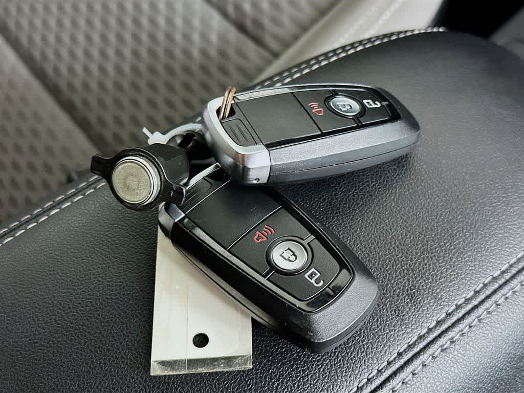 Thumbnail: 2022 Ford Escape - 21