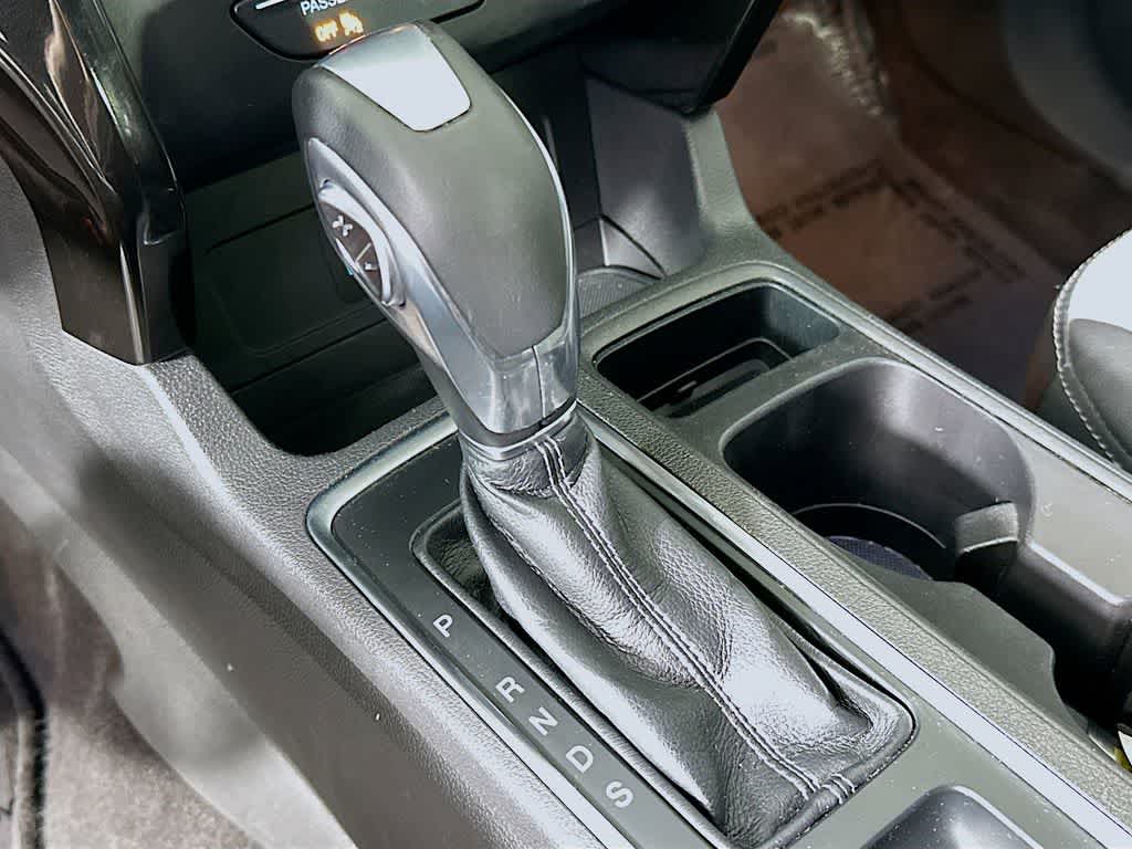 2019 Ford Escape SE 19
