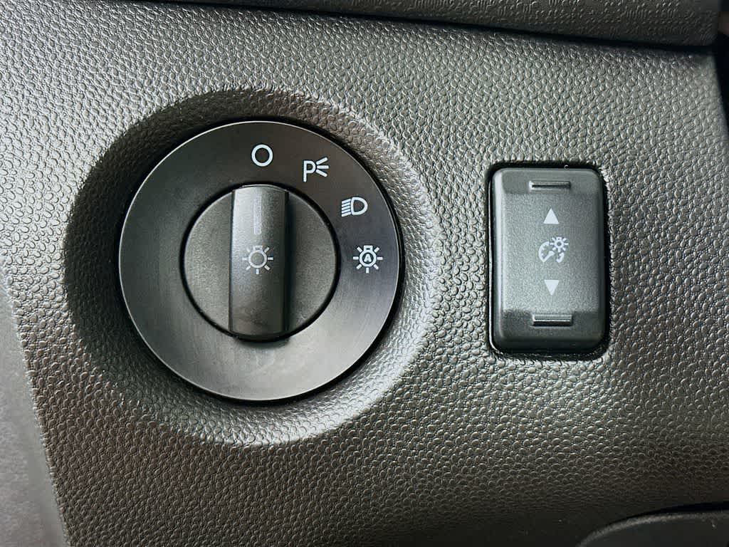 Thumbnail: 2016 Ford Fiesta - 26