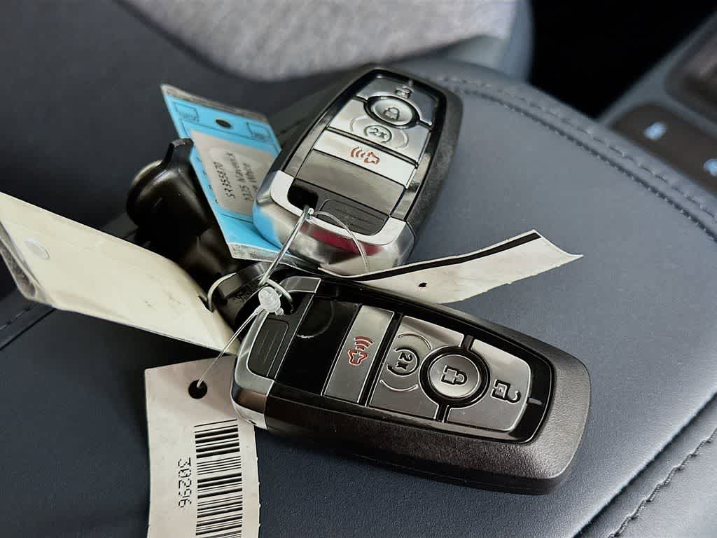 Thumbnail: 2025 Ford Maverick - 19