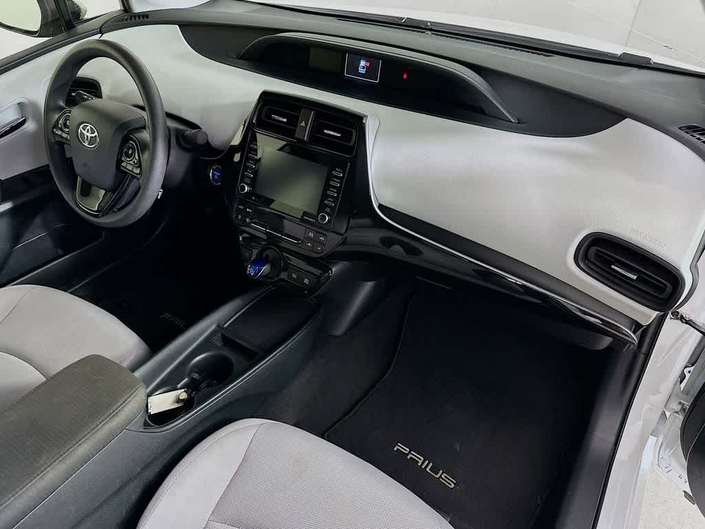 Thumbnail: 2021 Toyota Prius - 31