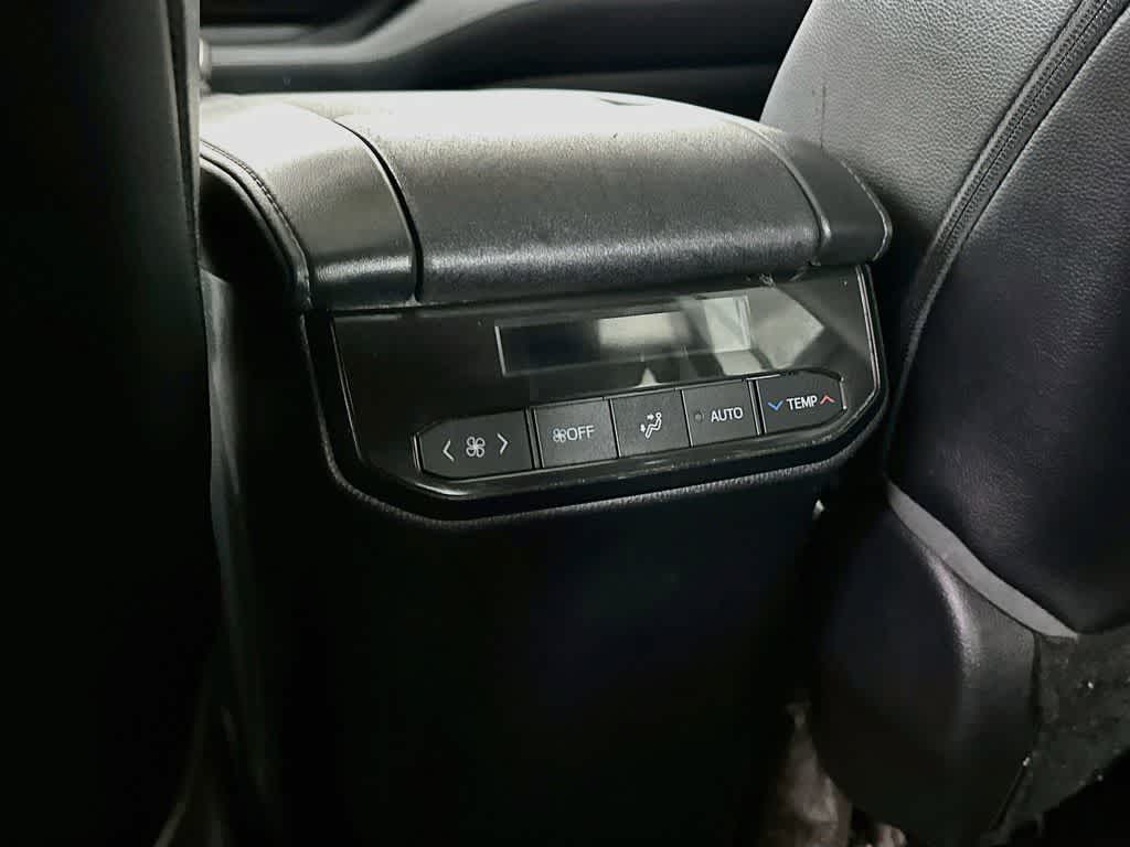 Thumbnail: 2023 Toyota Highlander - 13