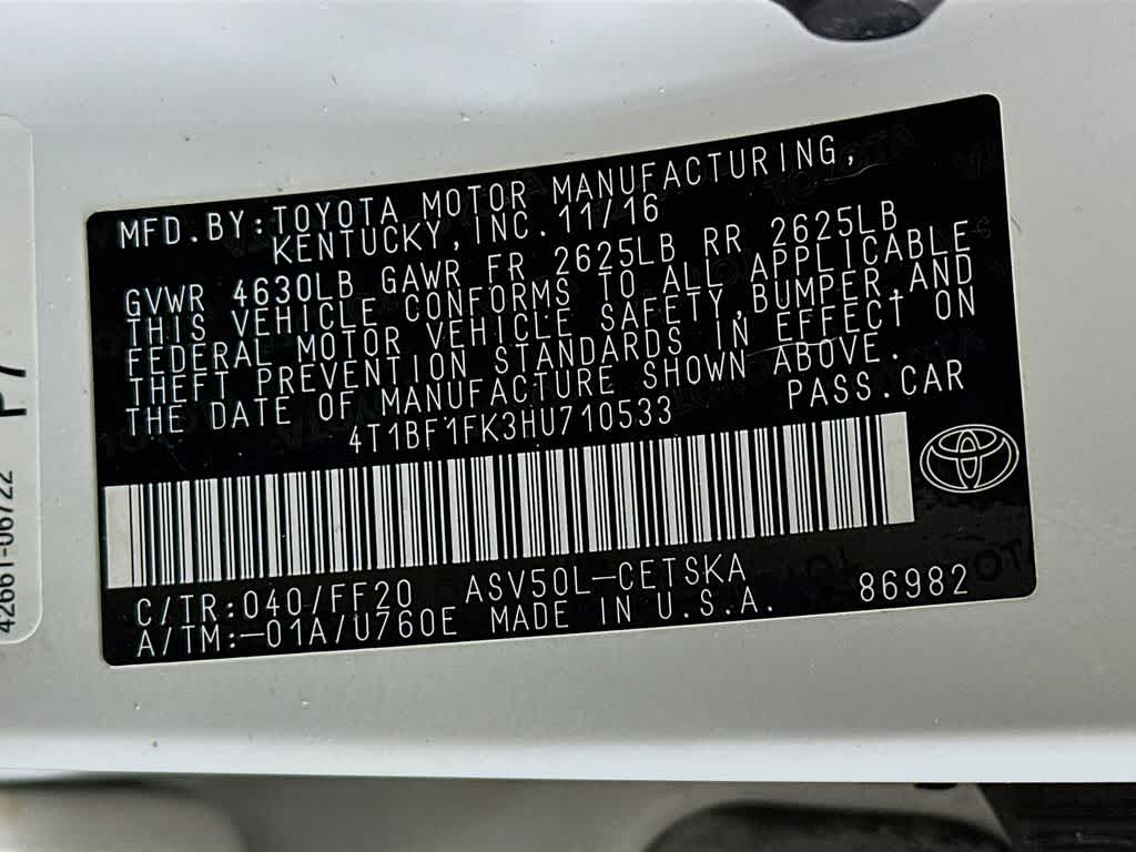 Thumbnail: 2017 Toyota Camry - 21