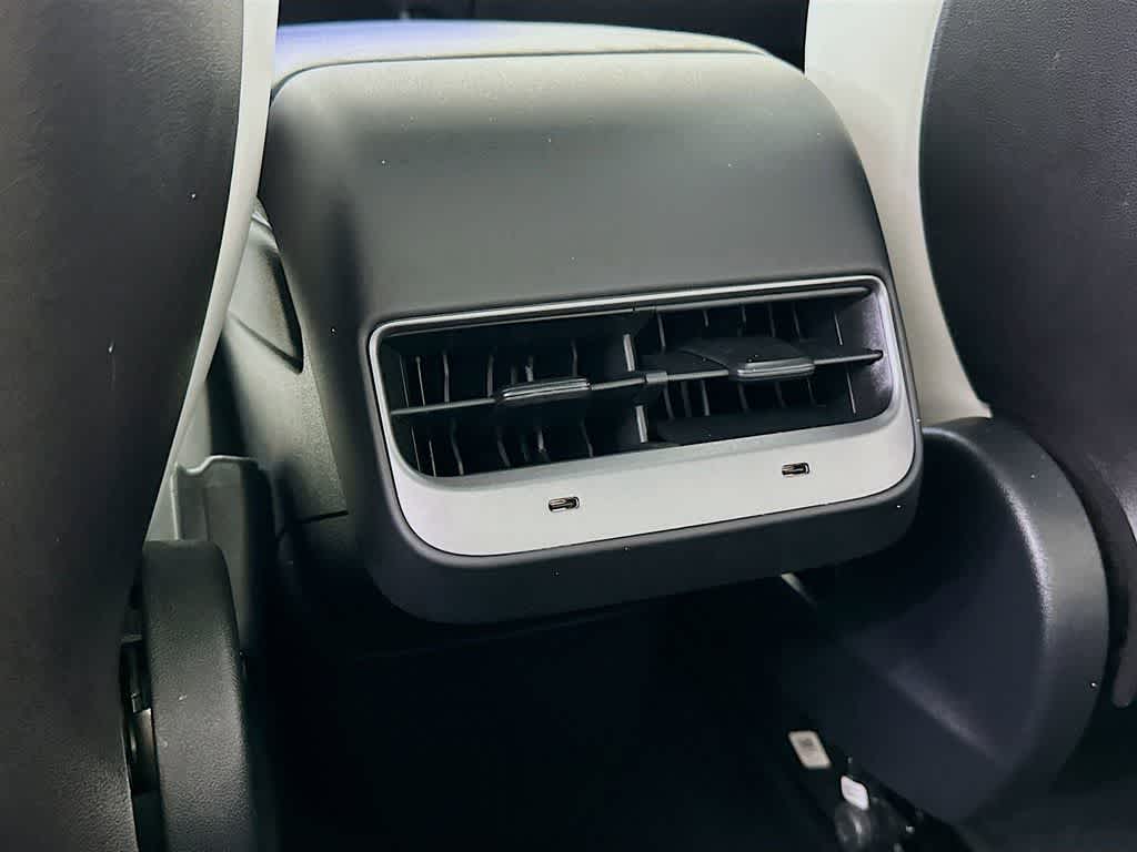 Thumbnail: 2020 Tesla Model 3 - 12