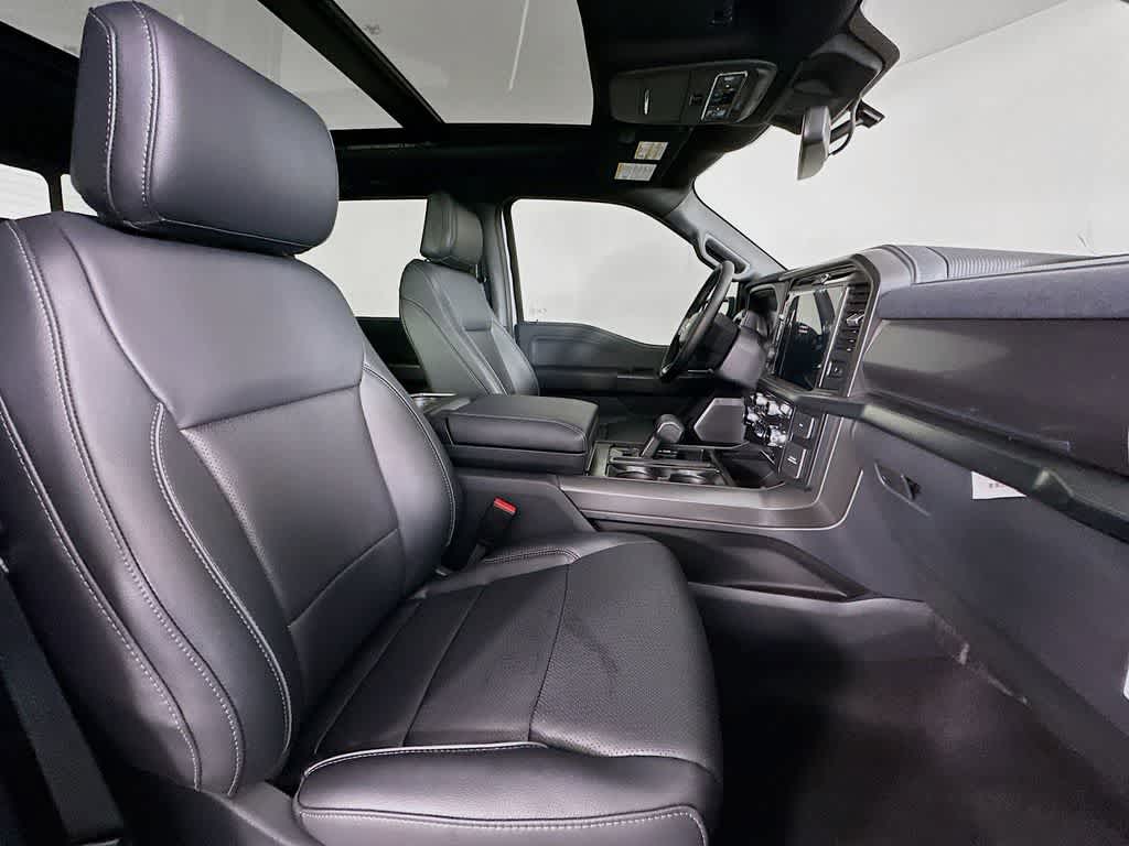 2025 Ford F-150 Lariat 15