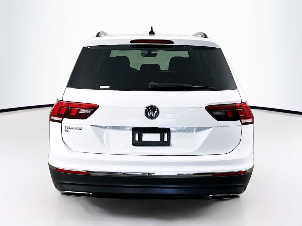 Thumbnail: 2021 Volkswagen Tiguan - 5
