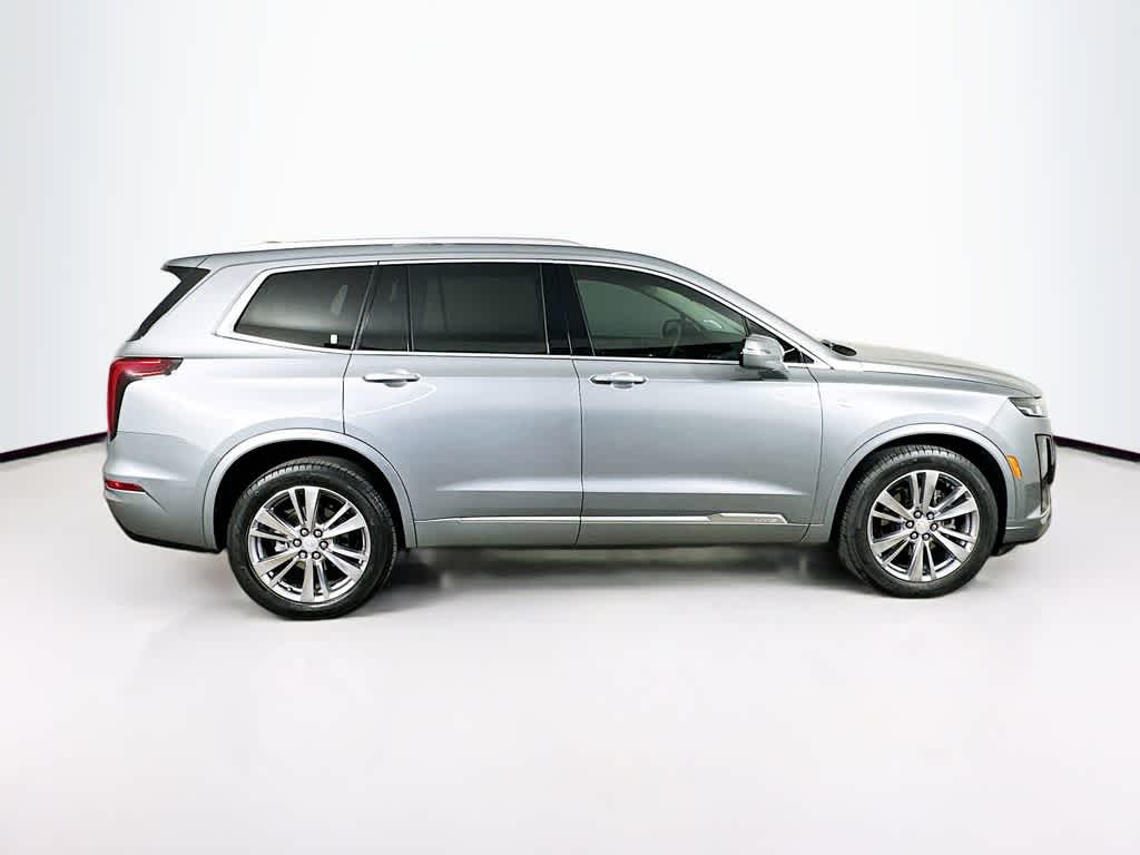 Thumbnail: 2023 Cadillac XT6 - 26