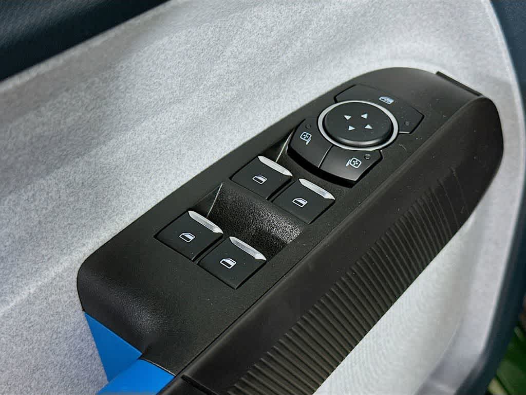 Thumbnail: 2025 Ford Maverick - 27