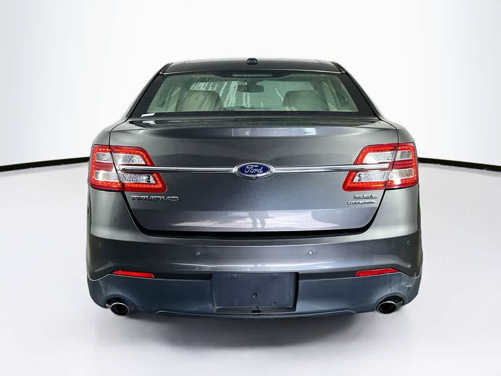 Thumbnail: 2015 Ford Taurus - 5
