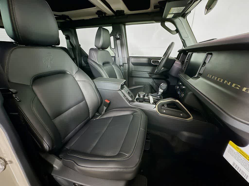 Thumbnail: 2026 Ford Bronco - 15