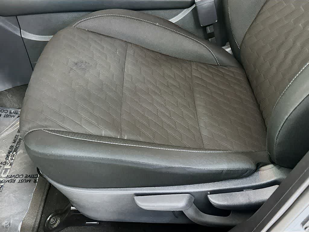 Thumbnail: 2023 Nissan Kicks - 28