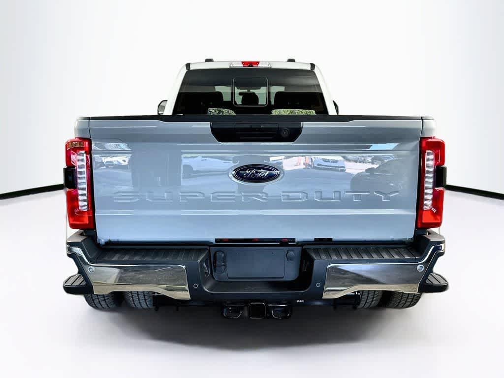 Thumbnail: 2026 Ford F-350 - 5