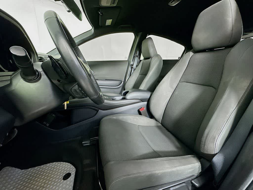 Thumbnail: 2019 Honda HR-V - 12