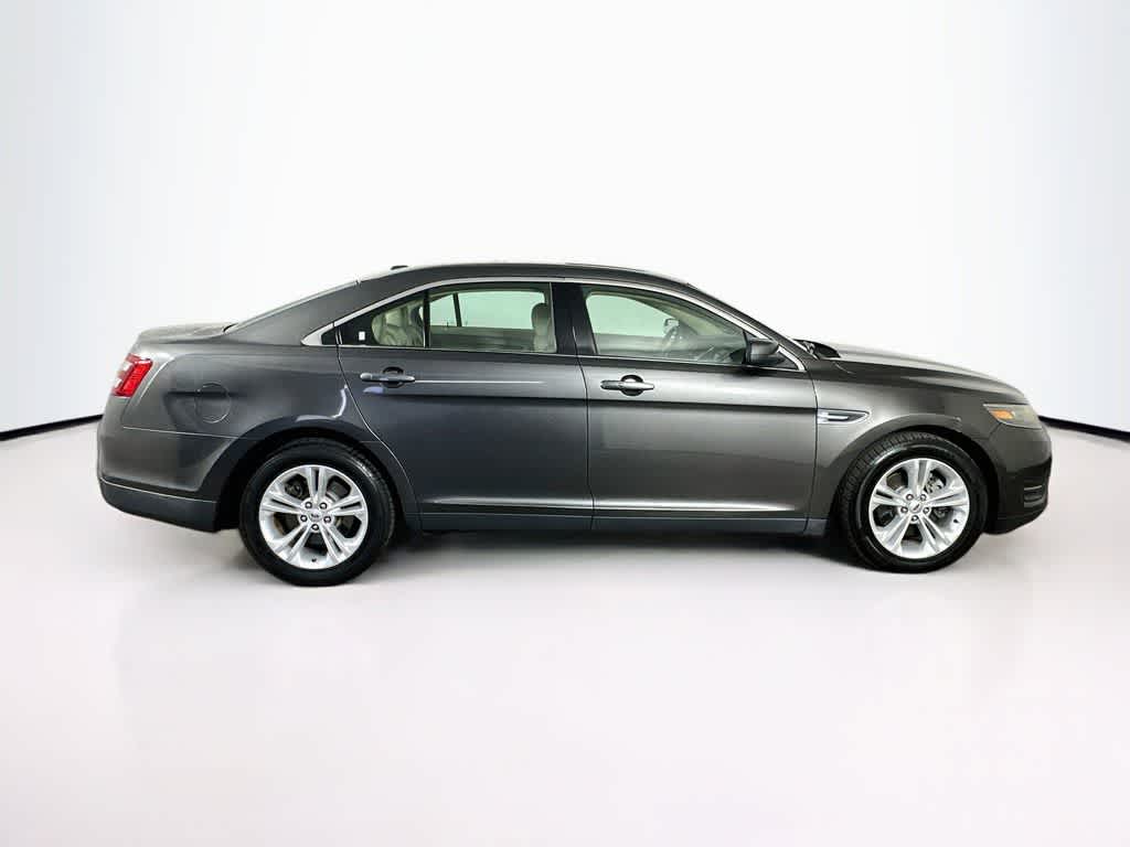 Thumbnail: 2015 Ford Taurus - 24