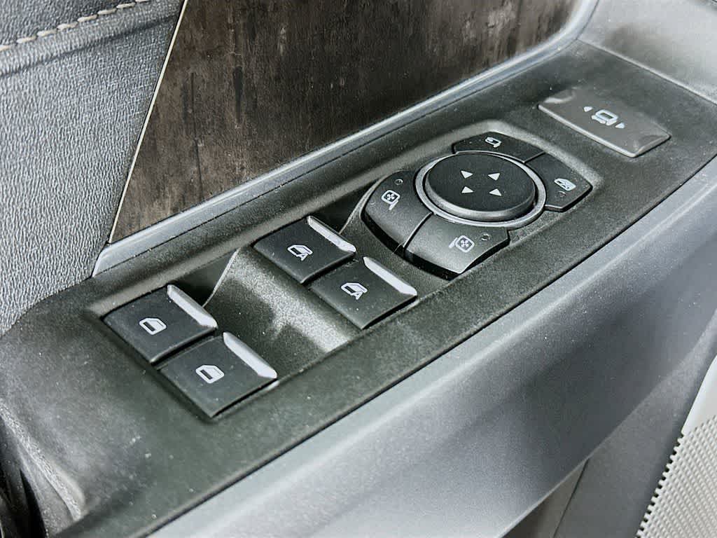 Thumbnail: 2023 Ford Econoline - 29