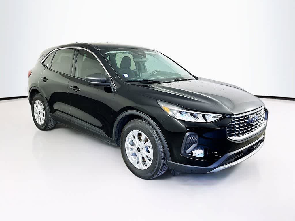 Thumbnail: 2023 Ford Escape - 23