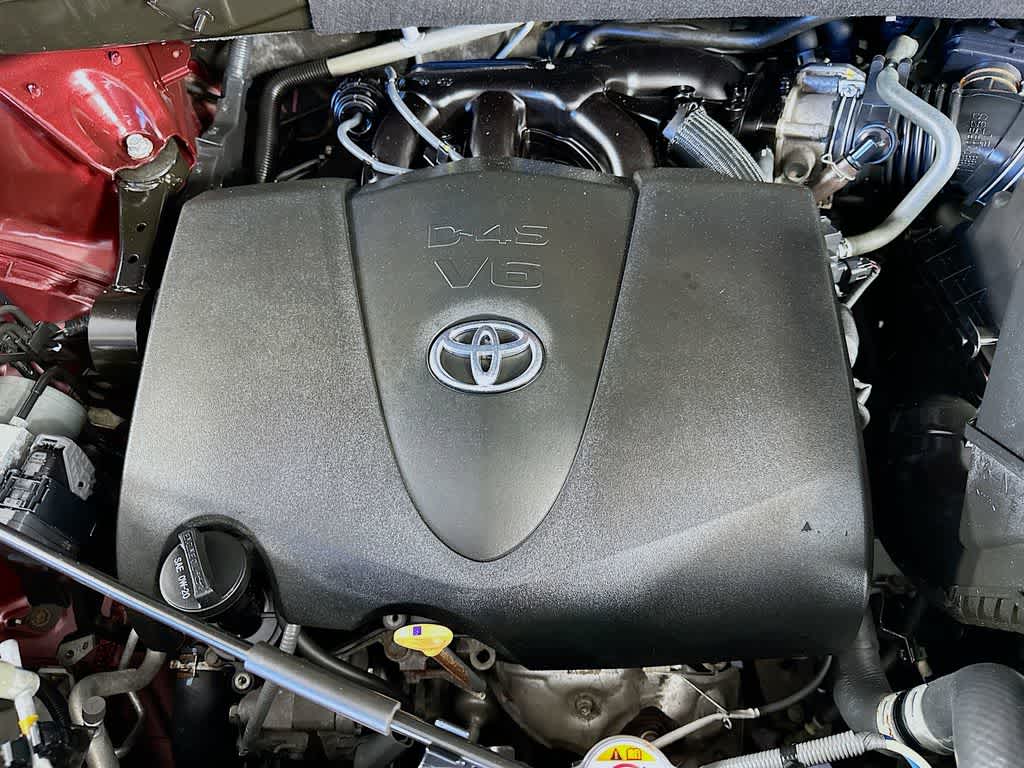 Thumbnail: 2018 Toyota Highlander - 9