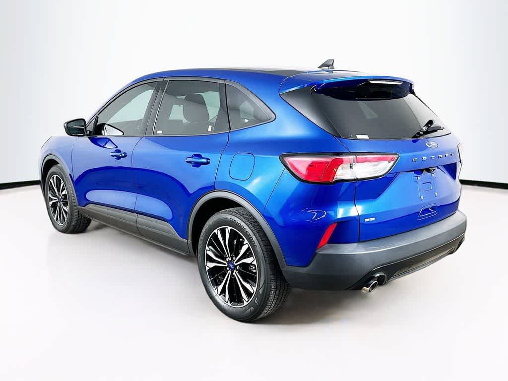 Thumbnail: 2022 Ford Escape - 4
