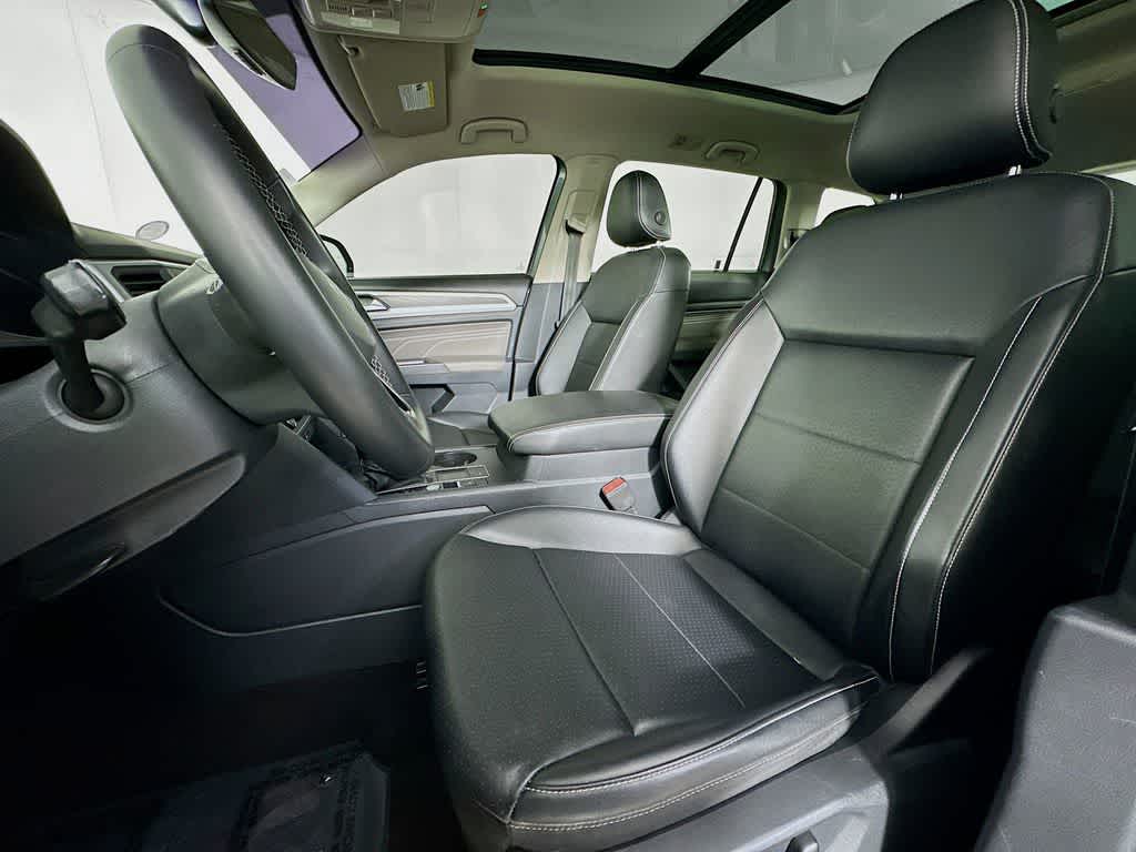 Thumbnail: 2021 Volkswagen Atlas - 12