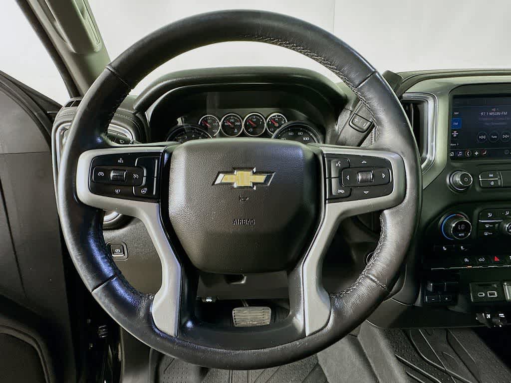 Thumbnail: 2020 Chevrolet Silverado 1500 - 15