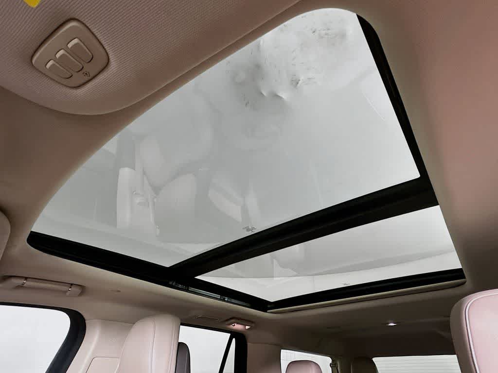 2022 Lincoln Navigator L Reserve 31