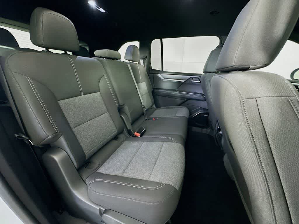 Thumbnail: 2025 GMC Acadia - 33