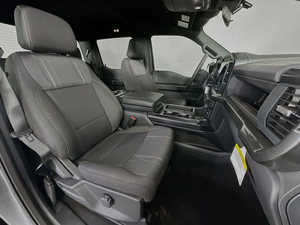 Thumbnail: 2024 Ford F-150 - 32