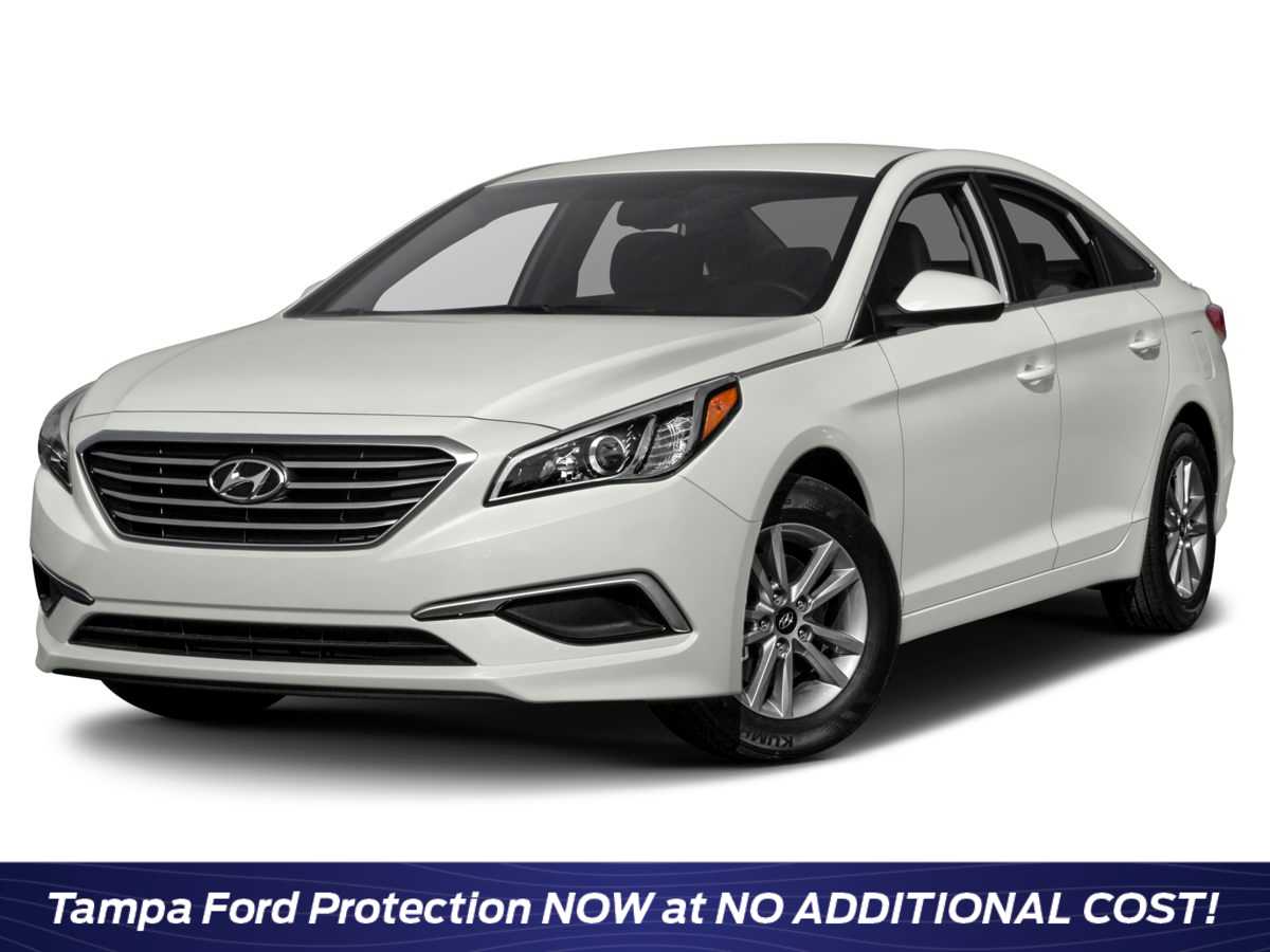 2015 Hyundai Sonata SE's photo