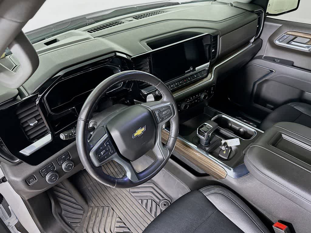 Thumbnail: 2022 Chevrolet Silverado 1500 - 2